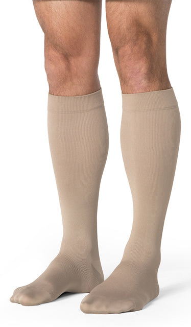 Sigvaris Men Essential Opaque Knee High w/Silicone Band